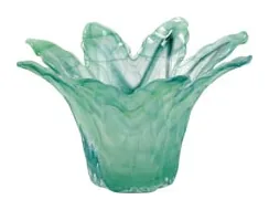 VIETRI Onda Glass Green Small Leaf Centerpiece at Galleria Riverside